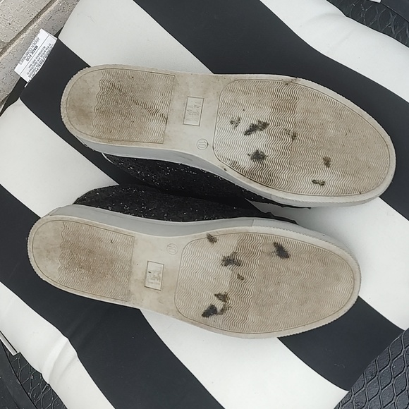 Black Shoes/Silver ⭐ - Picture 9 of 9